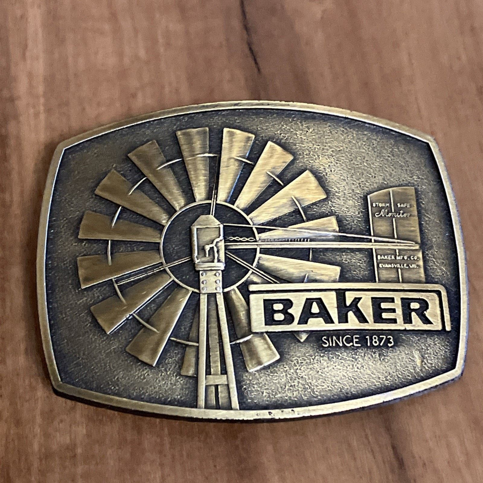 Other NEW Baker Manufacturing Storm Safe Monitor 80s Belt Buckle Size ONE SIZE - 13 Thumbnail