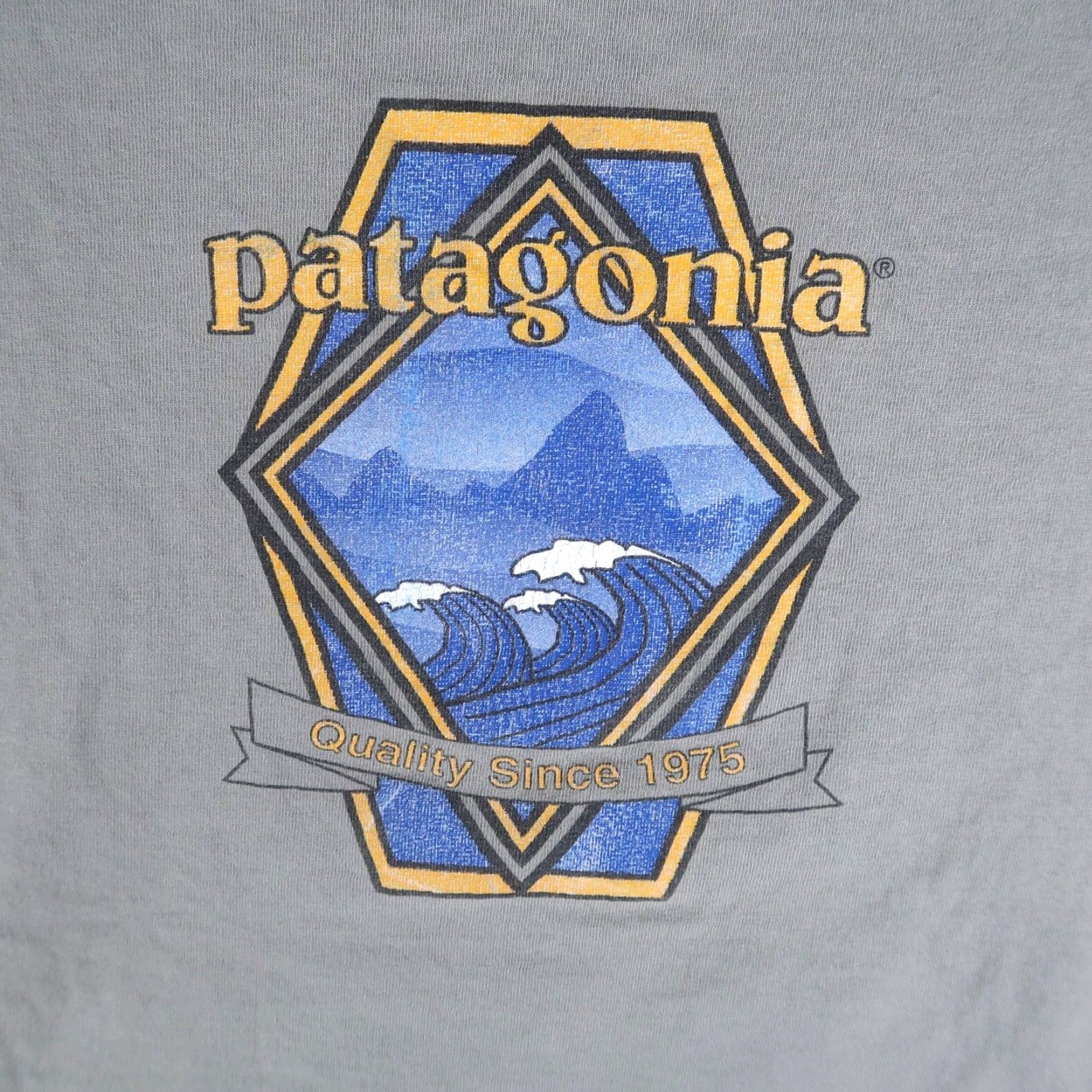 Patagonia Vintage 90s Patagonia T Shirt Men’s L Large Sage Green Beneficial T Organic Shirt T-Shirt Size US L / EU 52-54 / 3 - 3 Thumbnail