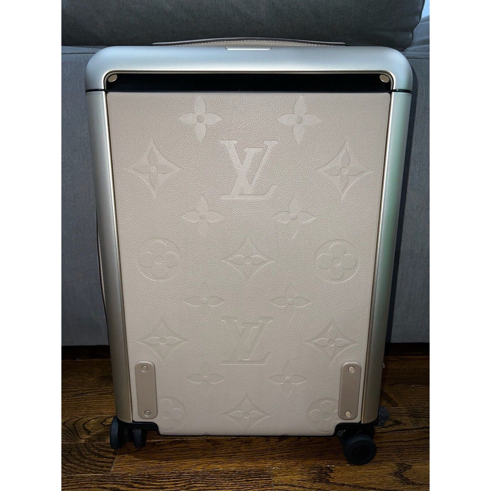 Louis Vuitton Louis Vuitton Horizon Cabin Rolling Luggage Travel Bag Size ONE SIZE - 8 Thumbnail