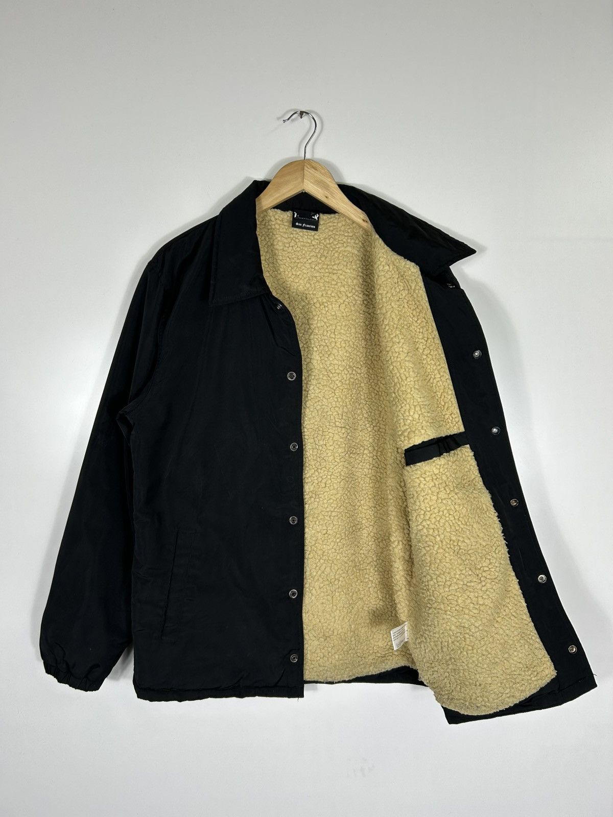 Thrasher Y2K Thrasher Sherpa-Lined Coach Jacket – Black Skateboarding Size US M / EU 48-50 / 2 - 9 Thumbnail