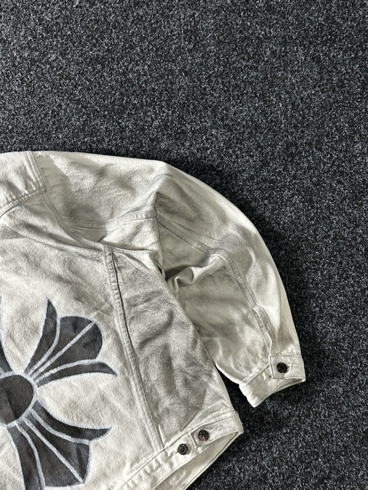 Levi's 🚨1/1 GRAIL LOGO LEVI’S DENIM CUSTOM JACKET Size US XL / EU 56 / 4 - 3 Thumbnail