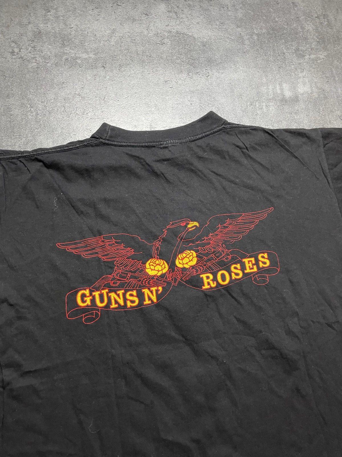 Band Tees × Guns N' Roses × Vintage Guns N Roses band tee black boxy retro vintage single stich Size US L / EU 52-54 / 3 - 7 Thumbnail