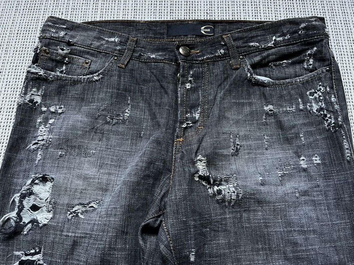 Just Cavalli Just Cavalli distressed jeans pants Size US 32 / EU 48 - 6 Thumbnail