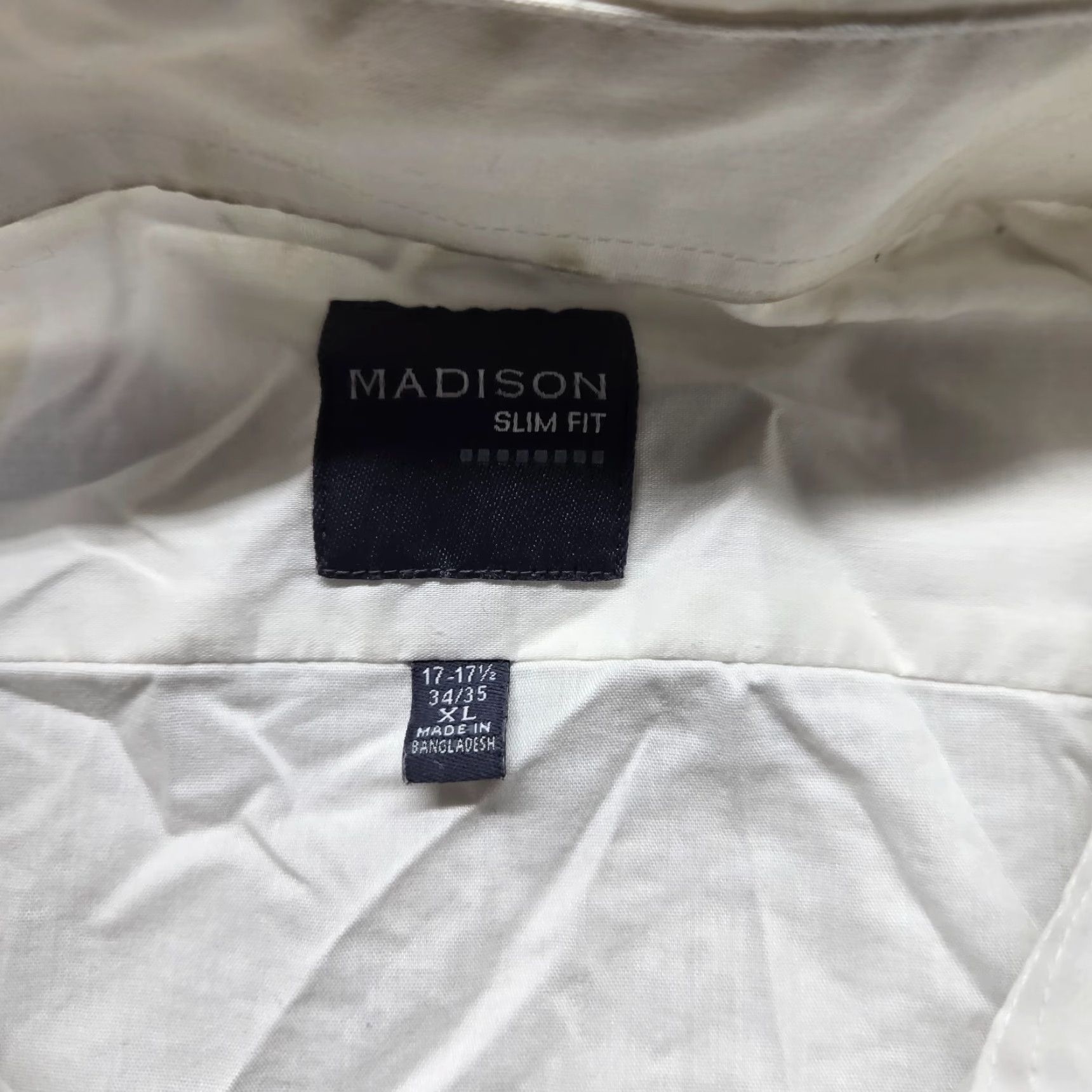 Madison Madison Shirt Dress Shirt Long Sleeve White Solid Men XL 17-17.5 34/35 Slim Fit Barrel Cuff Modern Vintage: No (but can't add N/A). Size 46R - 2 Thumbnail