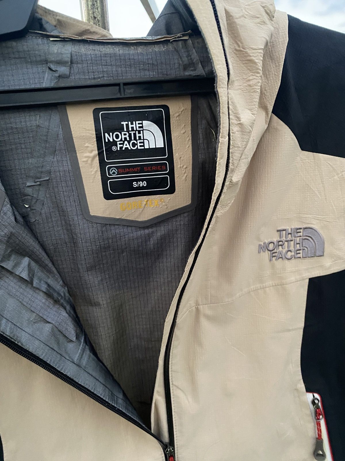 The North Face The North Face Windbreaker Summit Series GORETEX Hyvent Size US S / EU 44-46 / 1 - 9 Thumbnail