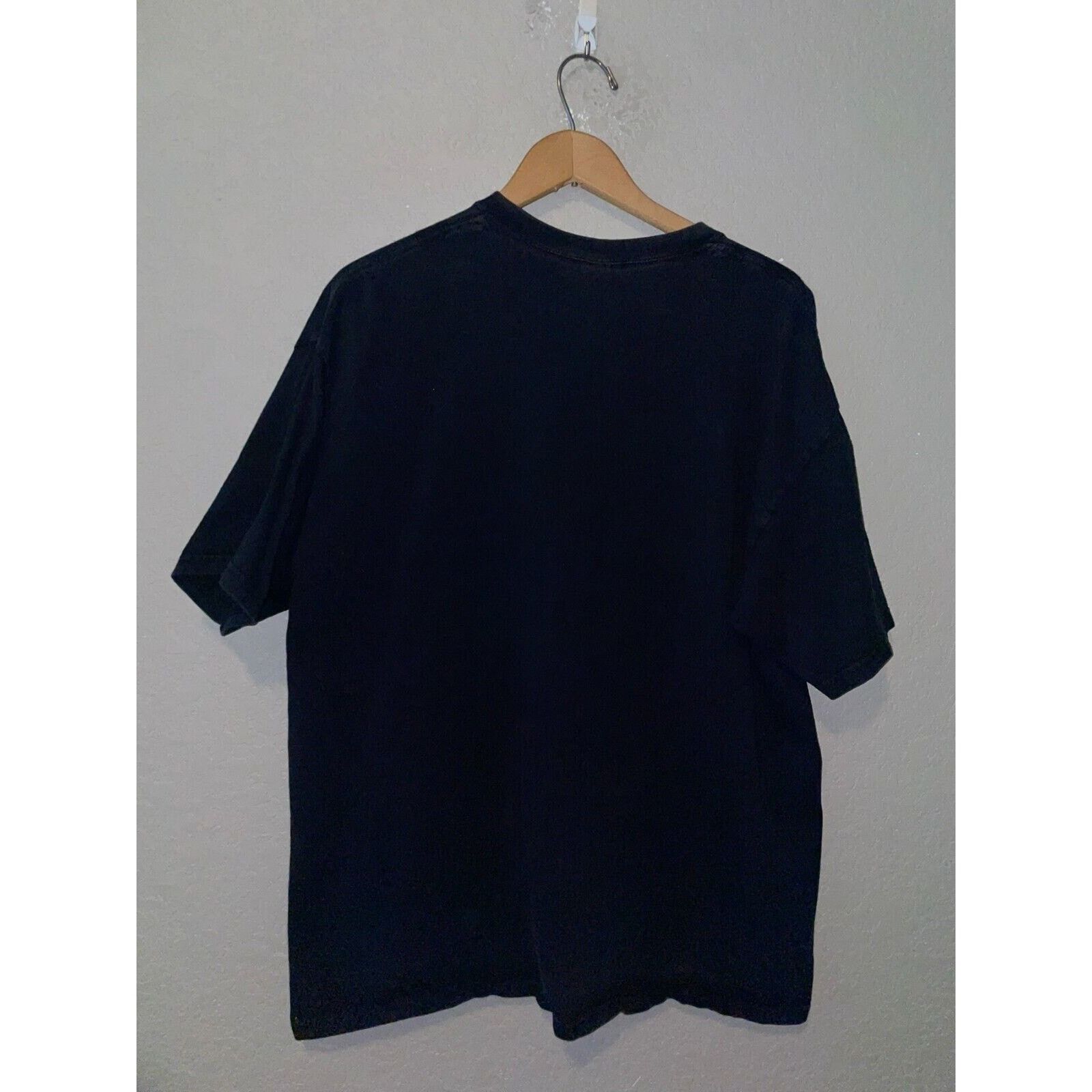 Gildan Vintage Life Shirt Gildan Live Black Red Tee 2000s XL Size US XL / EU 56 / 4 - 6 Thumbnail