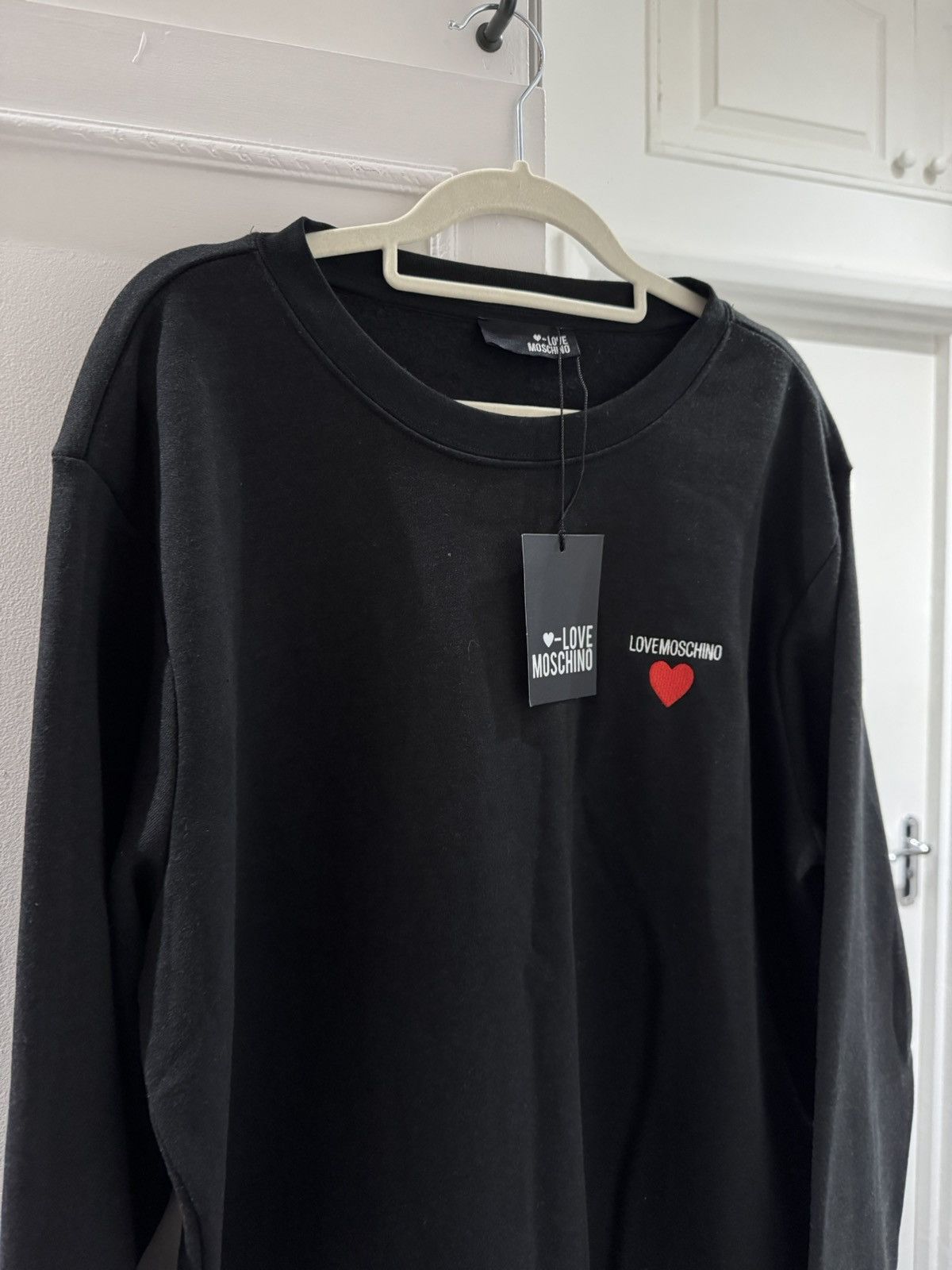 Other Men’s Love Moschino Jumper Size US M / EU 48-50 / 2 - 2 Thumbnail