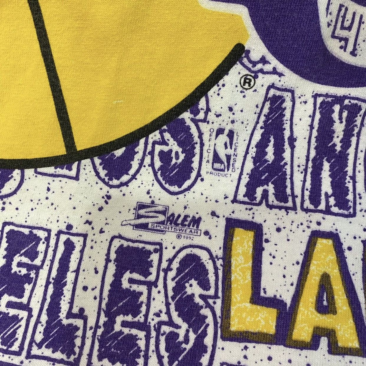 Salem Sportswear Vintage 90s Salem NBA LA Lakers AOP Tee Size US M / EU 48-50 / 2 - 7 Thumbnail