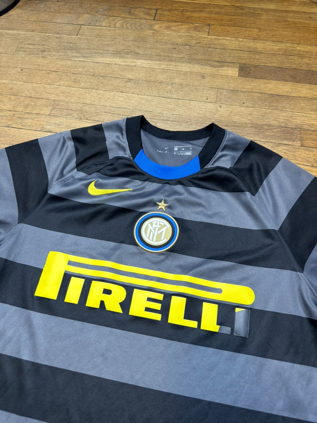 Nike Inter Milan 2020/21 Third Football Soccer Jersey Size US M / EU 48-50 / 2 - 4 Thumbnail