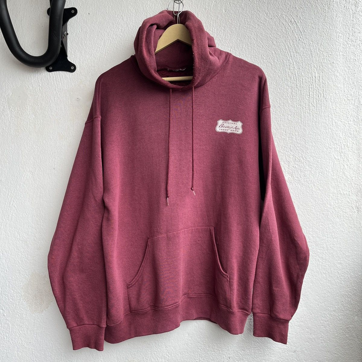 Vintage BRONZE AGE 1980s FISH SKULL SURF DESIGN REAL VINTAGE HOODIE Size US M / EU 48-50 / 2 - 3 Thumbnail