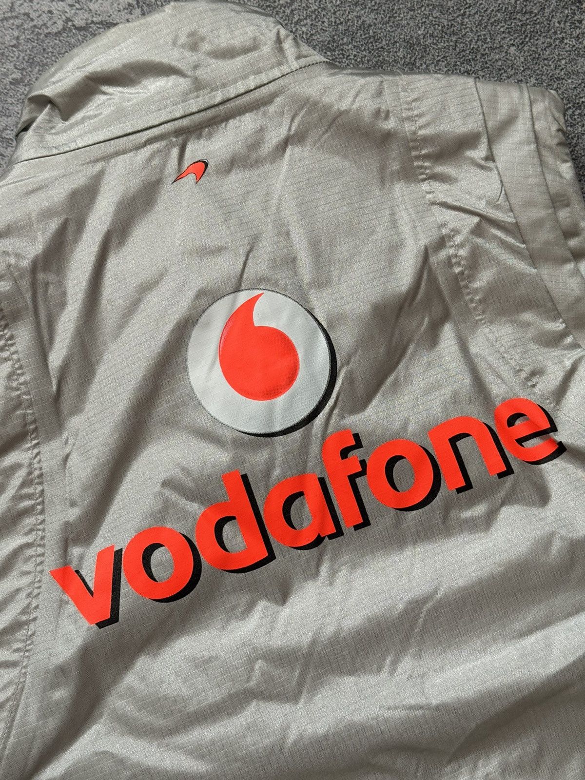 Malcolm McLaren × Mercedes-Benz Vest S McLaren Mercedes-Benz Vodafone Mobil 1 racing jacket Size US S / EU 44-46 / 1 - 16 Thumbnail