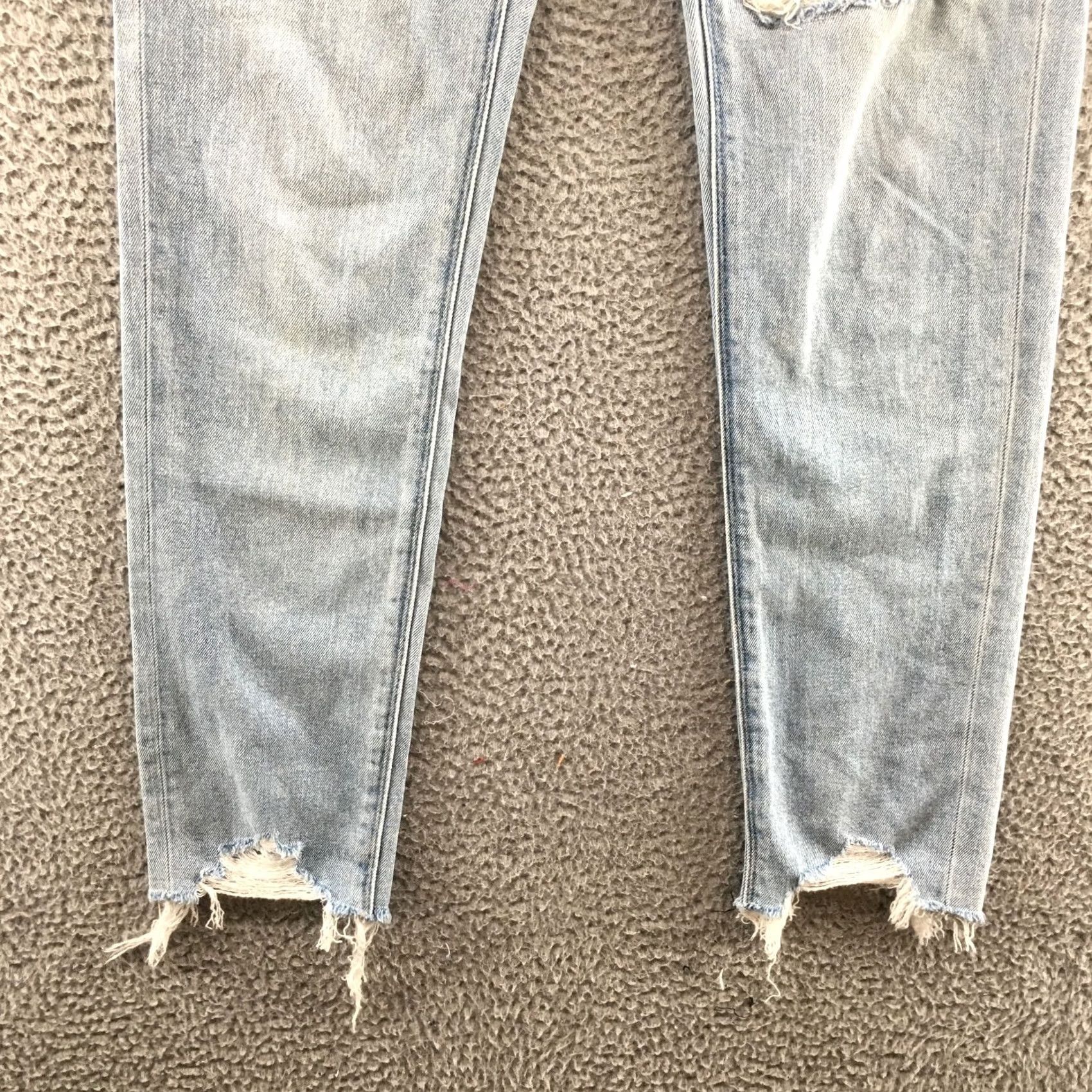 American Eagle Outfitters American Eagle Outfitters Mom Jeans Womens 2 X-Long Blue Denim Distressed Jeans Size 26" / US 2 / IT 38 - 5 Thumbnail