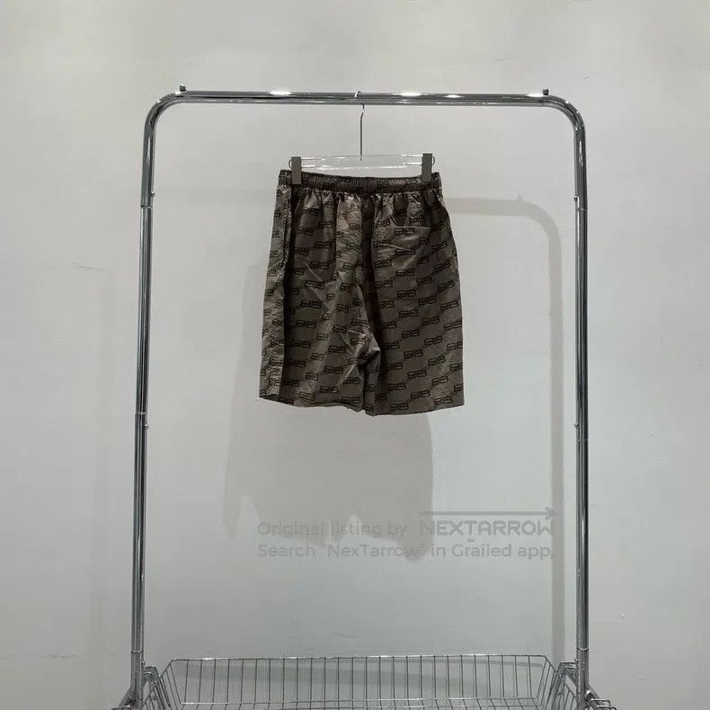 Other Balenciaga Double B Full Print Shorts Size US 30 / EU 46 - 1 Thumbnail