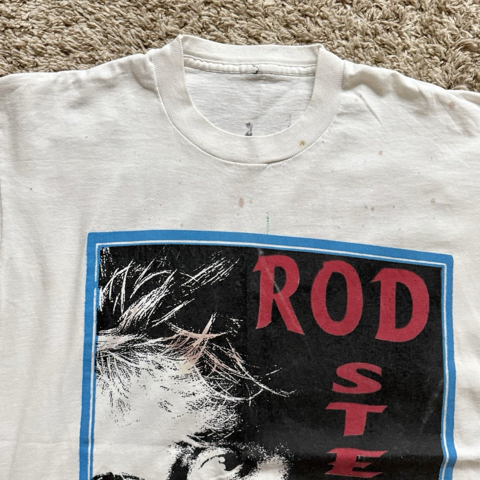 Vintage Vintage 1996 Rod Stewart World Tour White T-Shirt Distressed Size US L / EU 52-54 / 3 - 13 Thumbnail