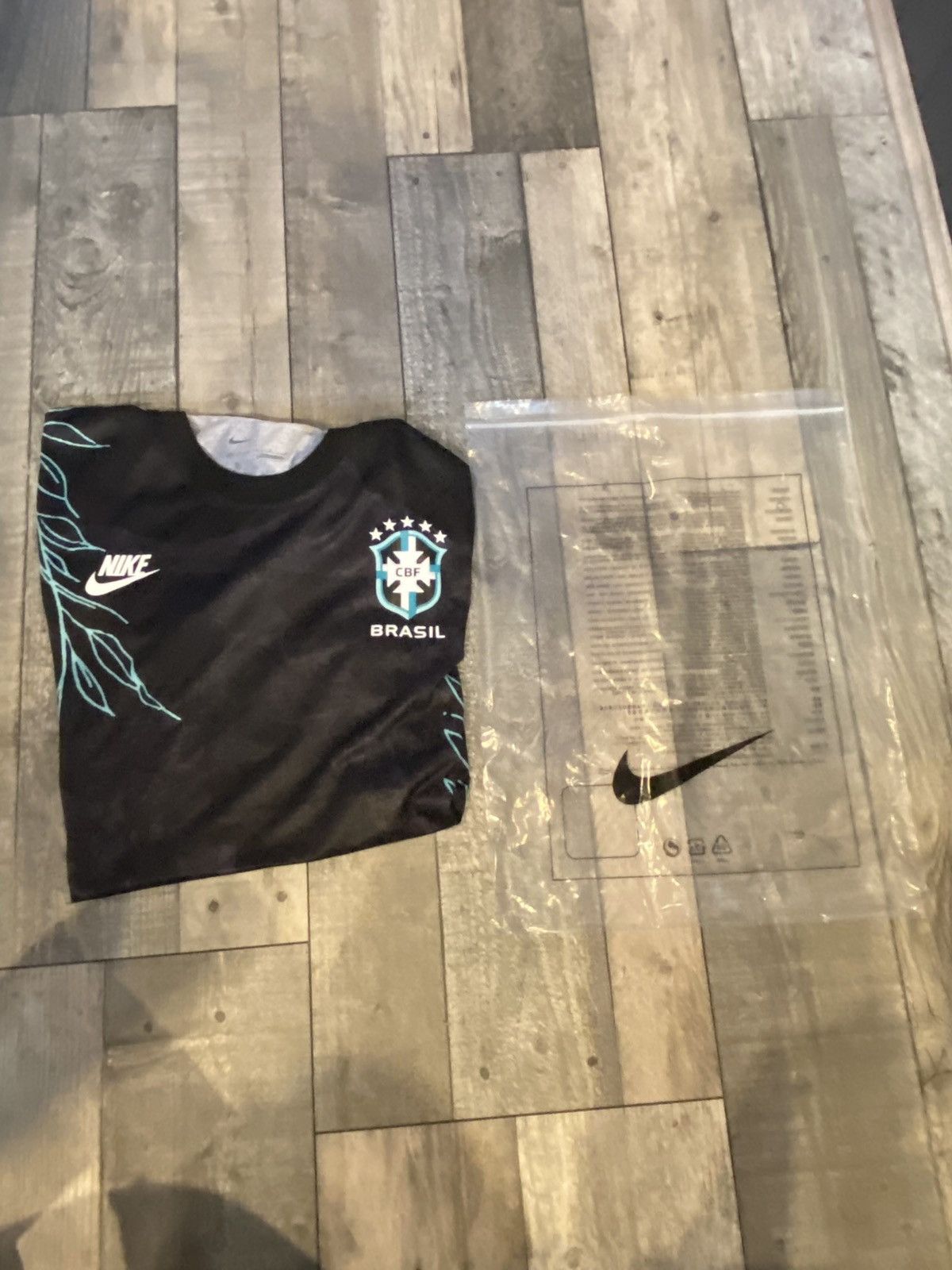 Nike Black and blue Brazil player version football shirt Size US L / EU 52-54 / 3 - 3 Thumbnail