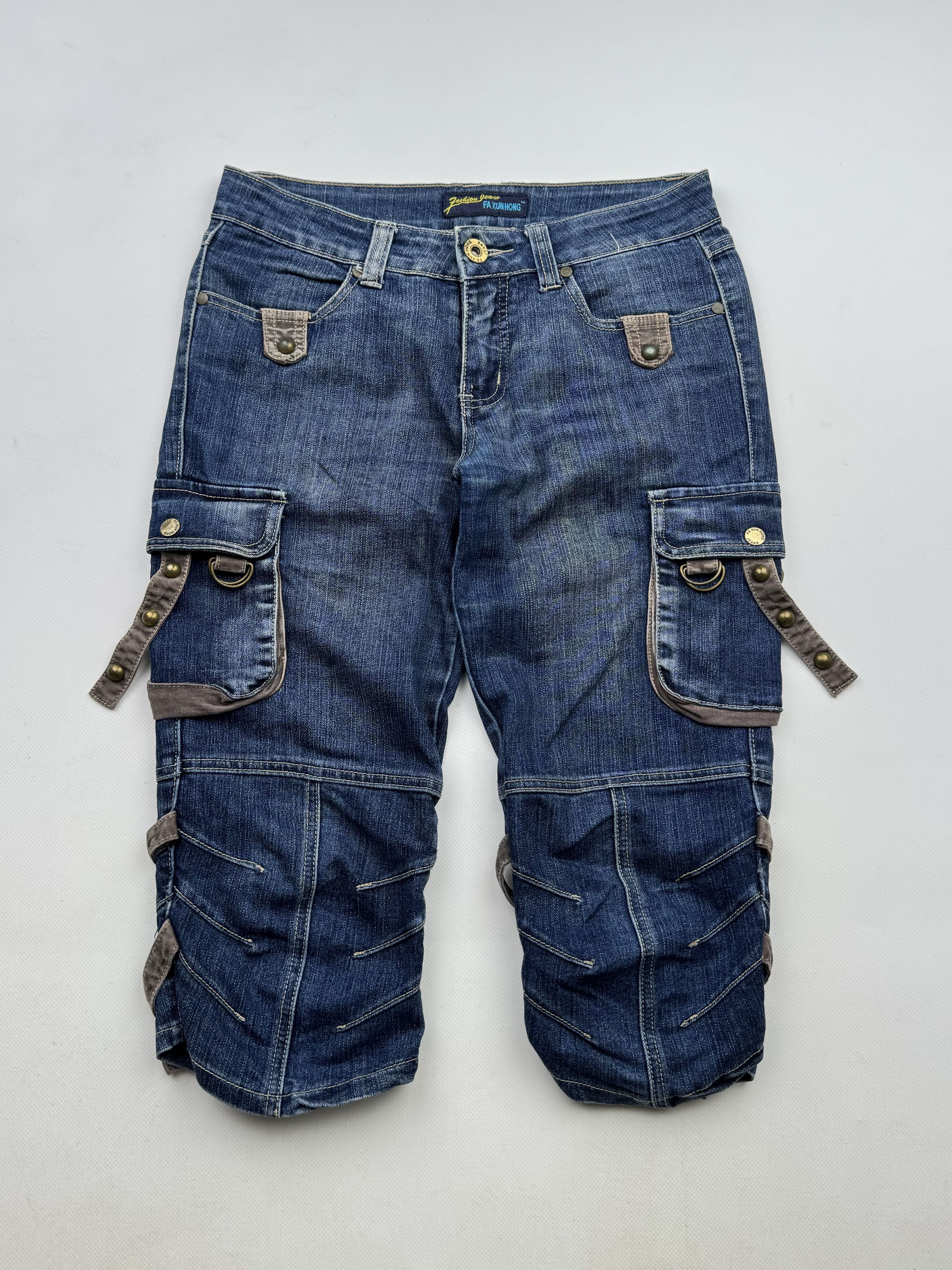 Japanese Brand 90's Long Shorts With Bondage B380(V406)E2 Size US 28 / EU 44 - 1 Thumbnail