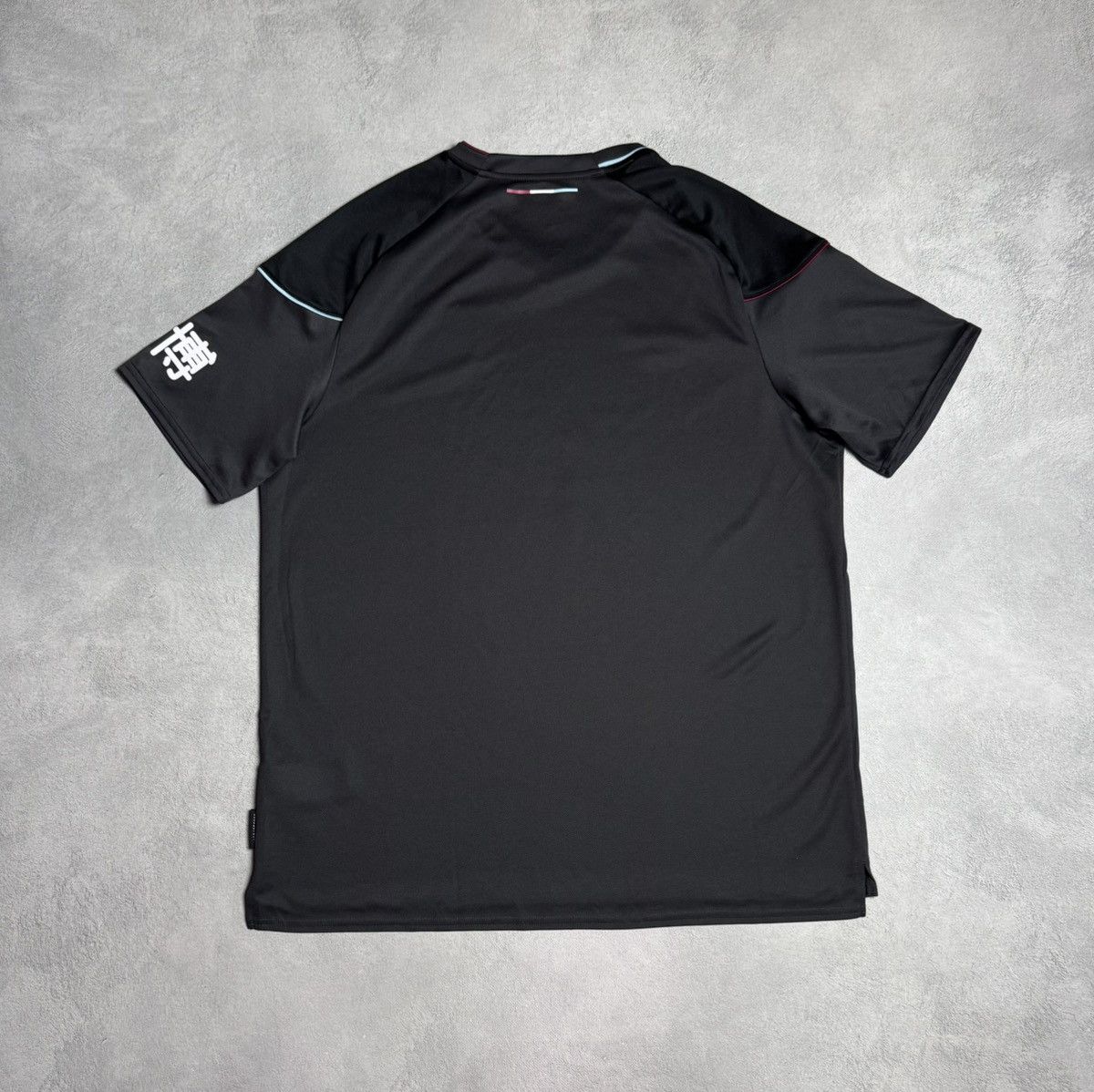 Umbro Burnley 2020 2021 Away Football Shirt Soccer Jersey Umbro Size US XXL / EU 58 / 5 - 2 Thumbnail