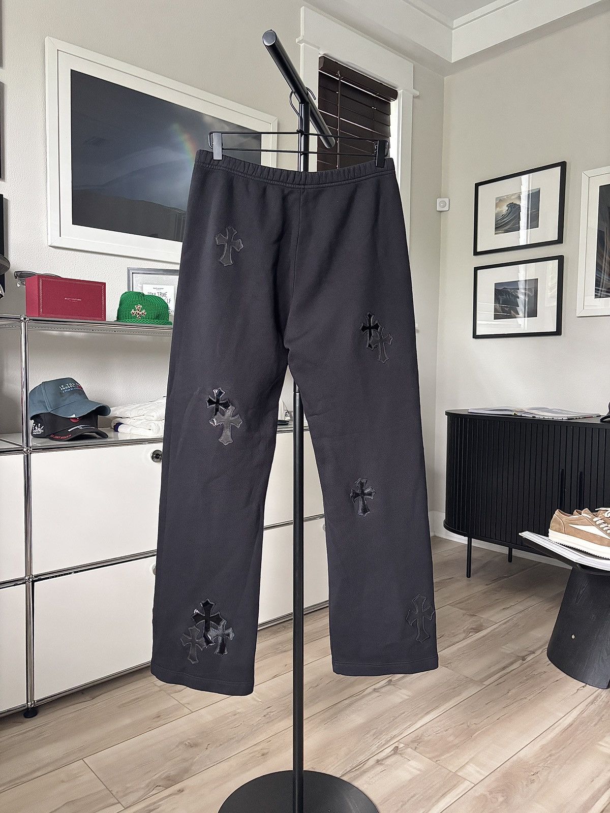 Chrome Hearts LEATHER HAIR PONY CROSS PATCH SWEATPANTS Size US 32 / EU 48 - 2 Thumbnail