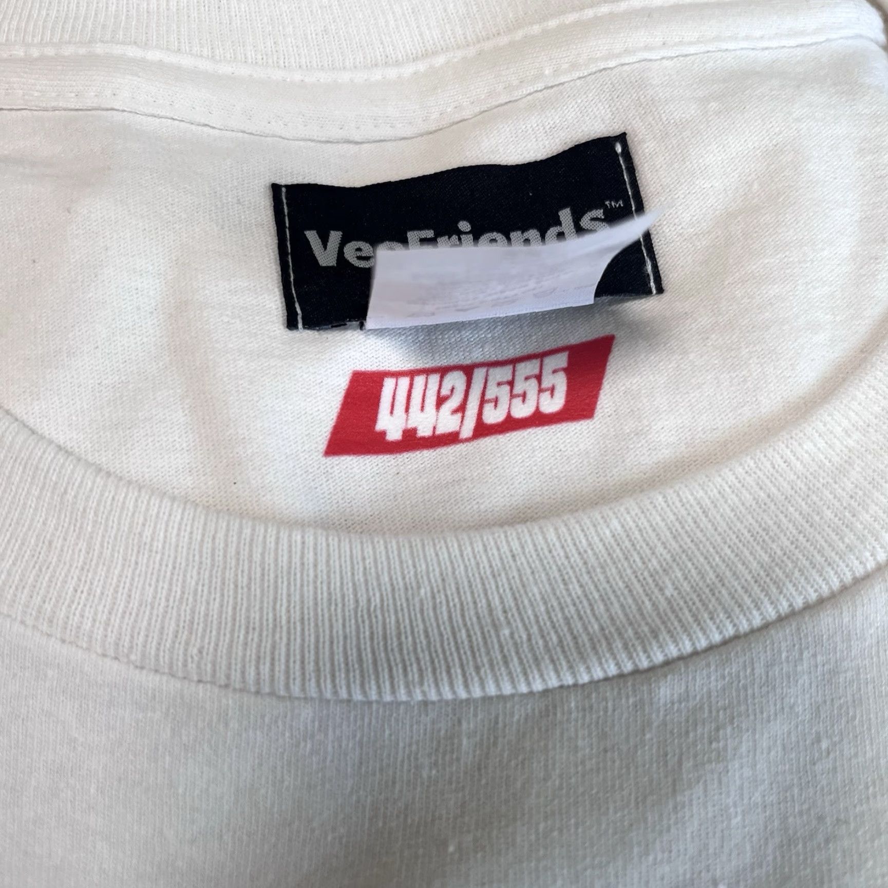 Vintage VINTAGE Veefriends Tenacious Turkey T-Shirt 2XL Limited Edition 442 / 555 Ivory Mens Retro Cotton Turkey Size US XXL / EU 58 / 5 - 4 Thumbnail