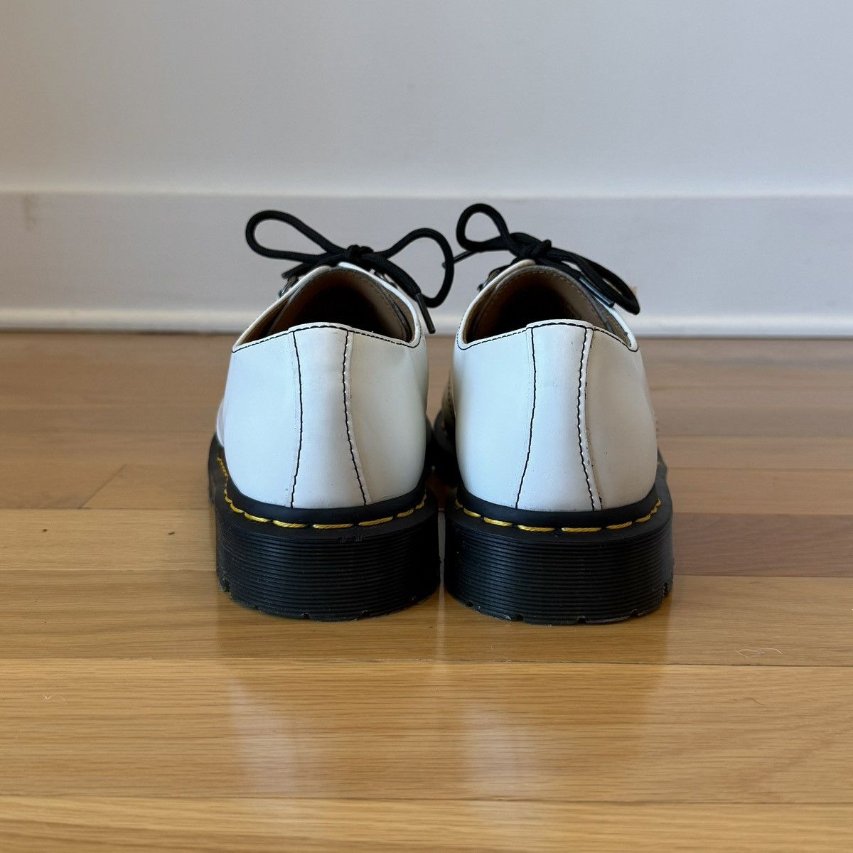 Dr. Martens Dr. Martens Ramsey Smooth Leather Creepers White US 10 Size US 10 / EU 43 - 7 Thumbnail