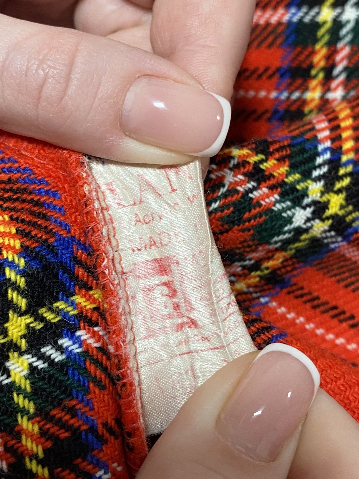 Japanese Brand × Vintage Moac Made in England Vintage Outdoor Checkered Red Shirt Size US M / EU 48-50 / 2 - 5 Thumbnail
