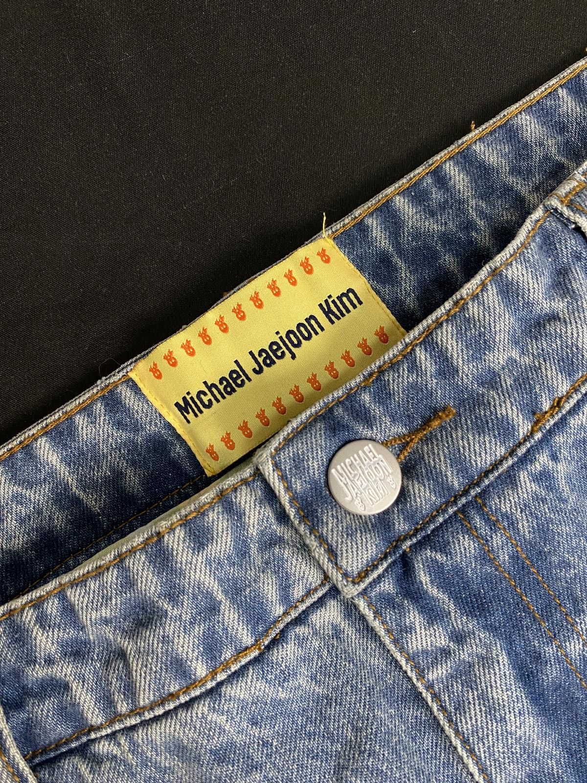Japanese Brand Deadstock Michael Jaejoon Kim Shredded Distressed Denim Jean Size US 32 / EU 48 - 2 Thumbnail