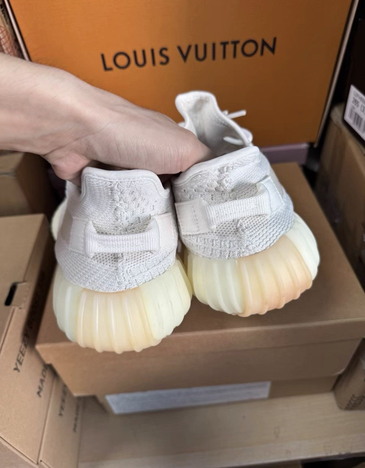 Adidas Adidas Yeezy 350 Bone 2.0, HQ6316 K37 Size US 10 / EU 43 - 7 Thumbnail