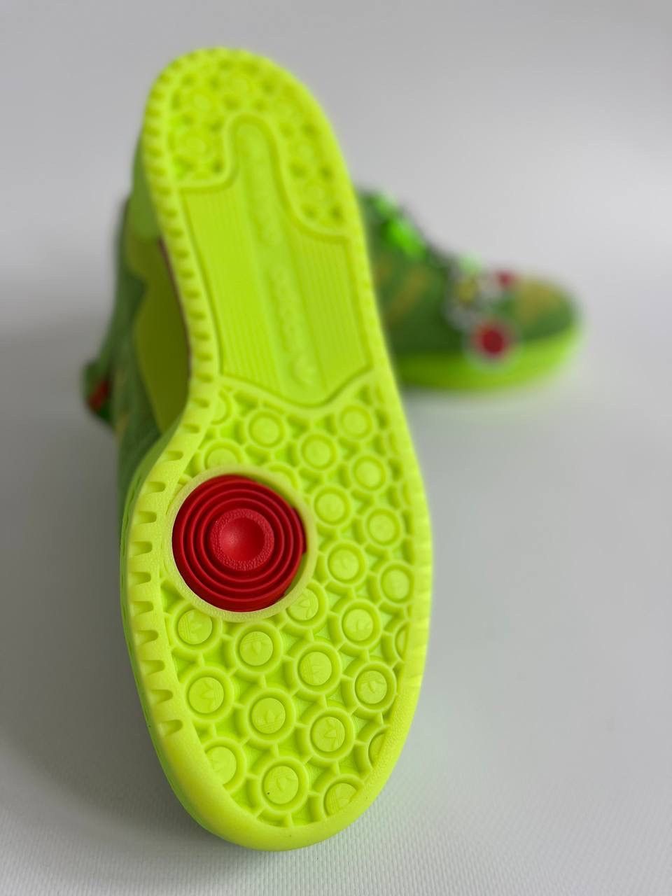 Adidas NEW The Grinch x Adidas Forum Low Size US 9 / EU 42 - 5 Thumbnail