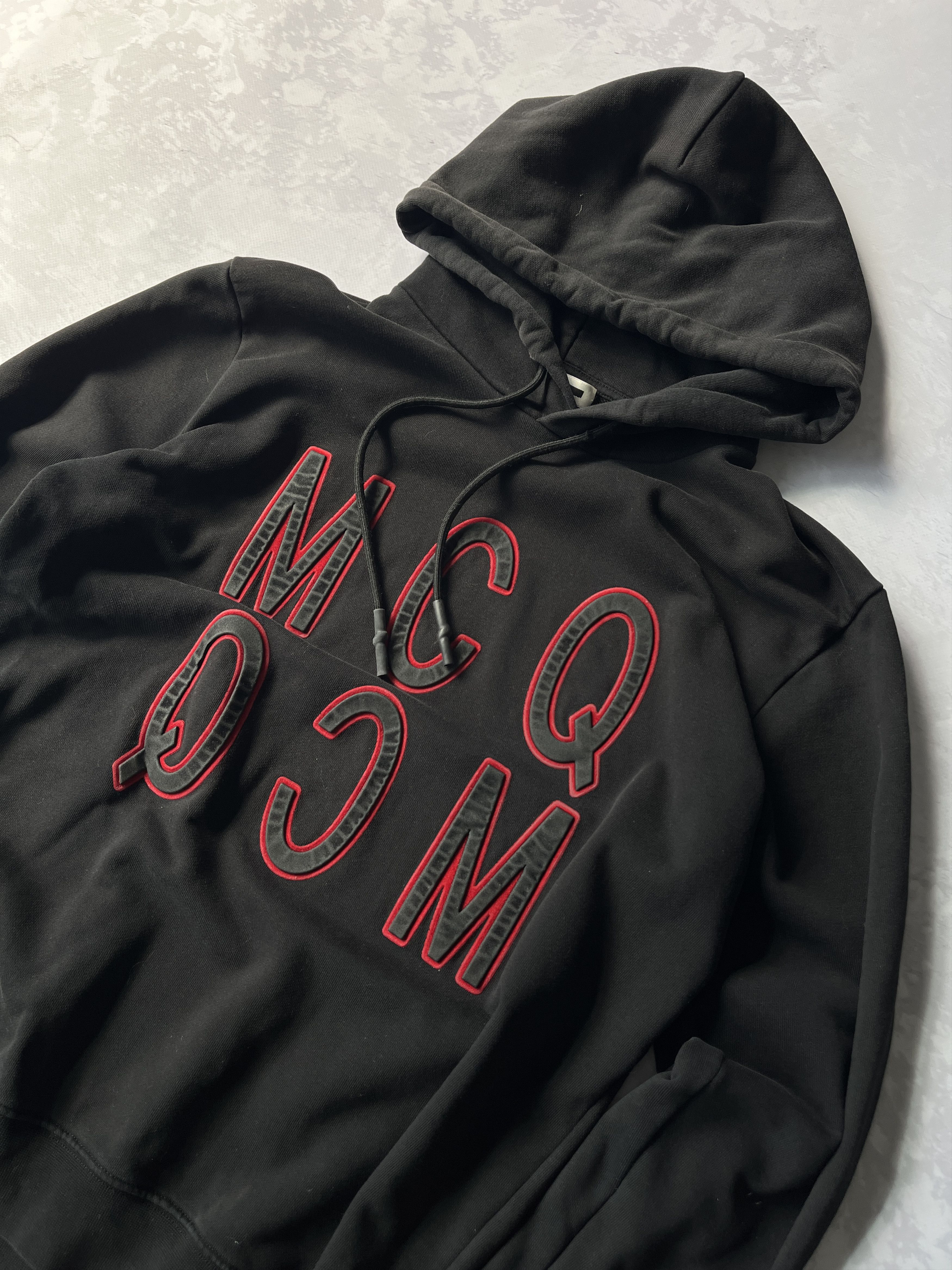 Alexander McQueen × Vintage Alexander McQueen Hoodie Pullover Big Logo MCQ Size US S / EU 44-46 / 1 - 2 Thumbnail