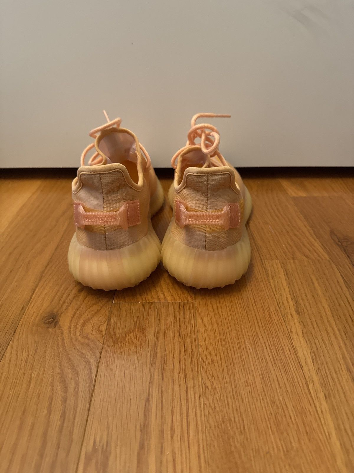 Yeezy Yeezy 350 V2 Size US 9 / EU 42 - 4 Thumbnail