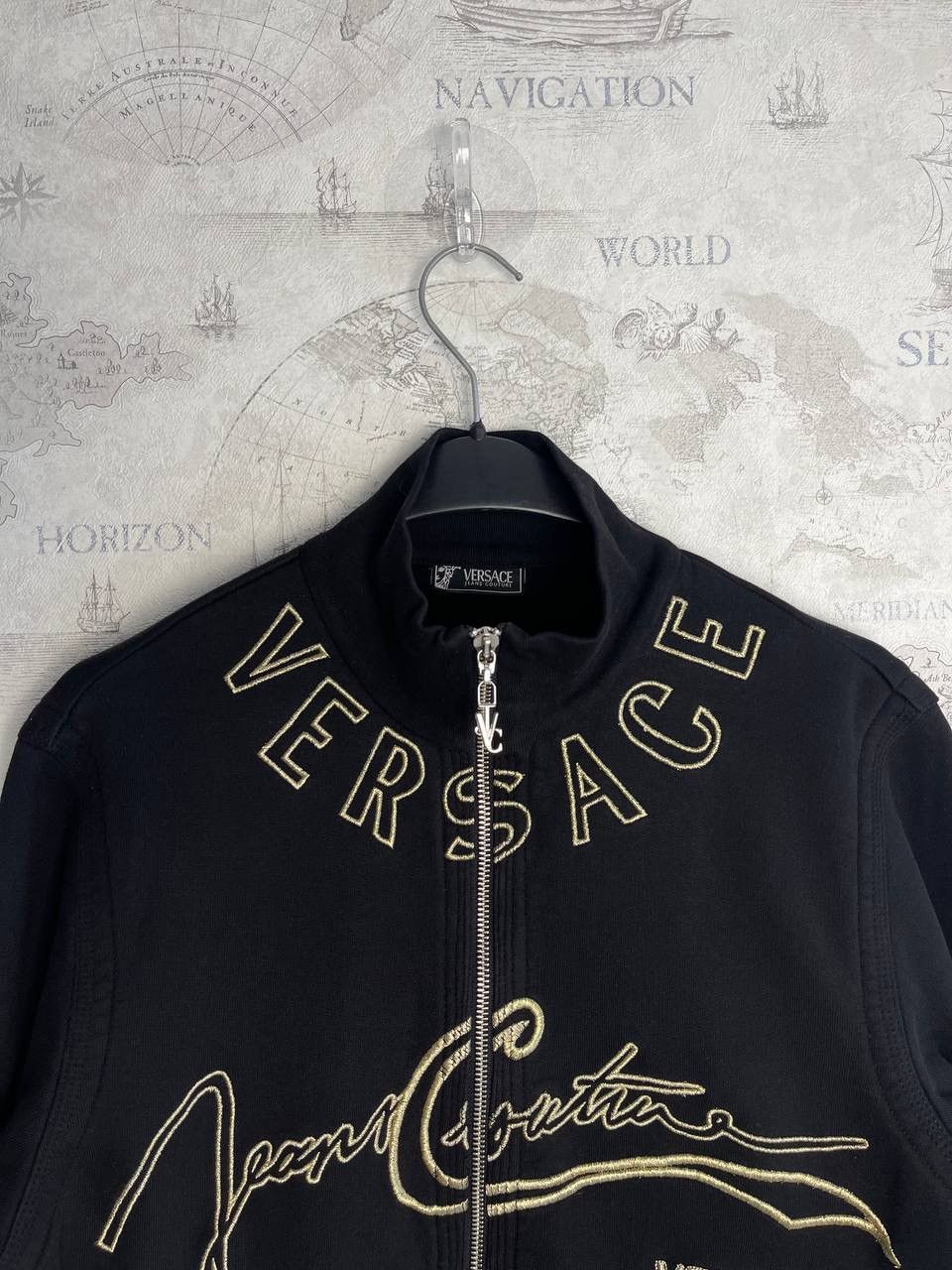 Vintage VINTAGE VERSACE ZIP HOODIE 90s BIG LOGO Size US M / EU 48-50 / 2 - 5 Thumbnail