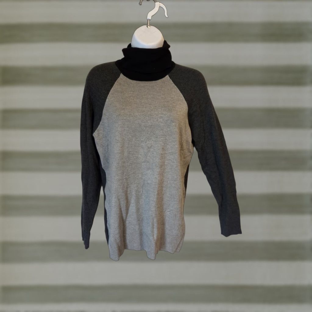 Calvin Klein Calvin Klein Collection Shirt Womens Small Gray Raglan Turtleneck Top Size S Casual Easy Care Stretch Rayon Nylon Modern Basic Award: N/A Size S / US 4 / IT 40 - 1 Thumbnail
