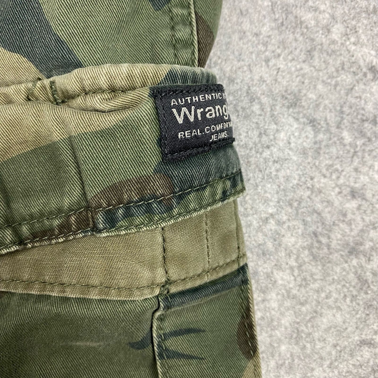 Wrangler Wrangler men’s shorts cargo camo 36 big pocket utility Size US 36 / EU 52 - 4 Thumbnail