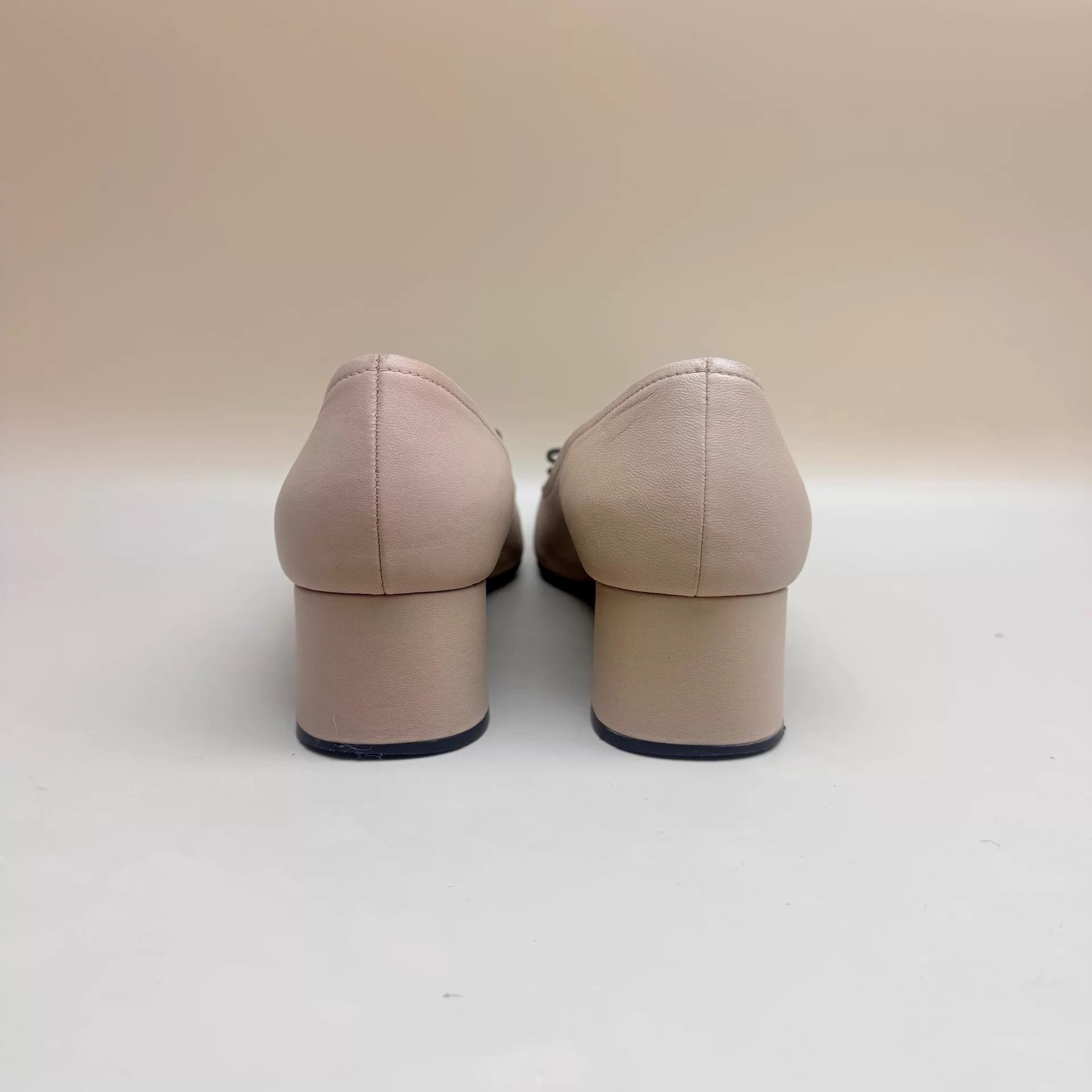 Prada Prada women's Black & Pink Bow Low Heel Pumps 37.5 99 New Size US 7 / IT 37 - 3 Thumbnail