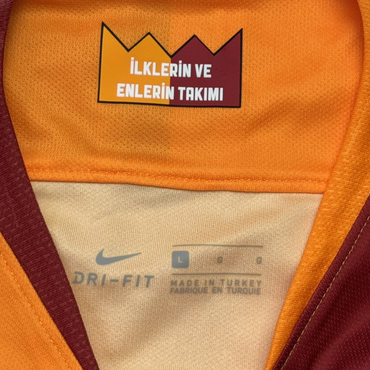 Nike Nike Galatsaray 2018/19 Home Football Jersey Size L Size US L / EU 52-54 / 3 - 5 Thumbnail
