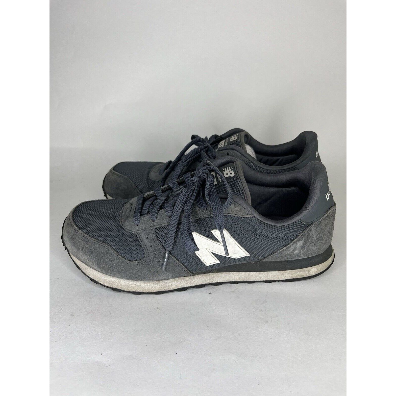 New Balance New Balance Gray Color Casual Running Lace Up Gym Sneakers M Size US 11 / EU 44 - 10 Thumbnail