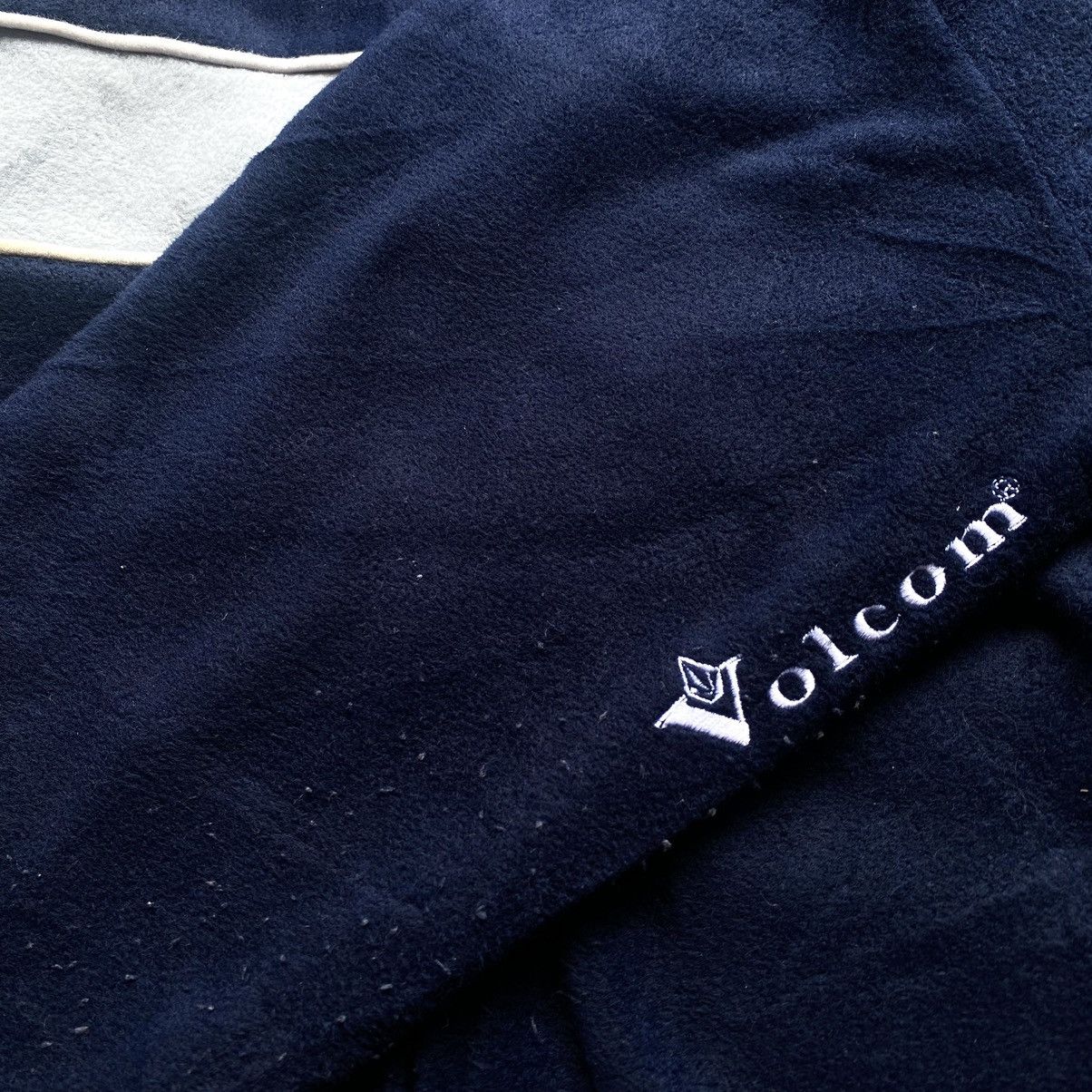 Volcom 🔥VINTAGE VOLCOM FLEECE REVERSIBLE JACKET Size US L / EU 52-54 / 3 - 9 Thumbnail