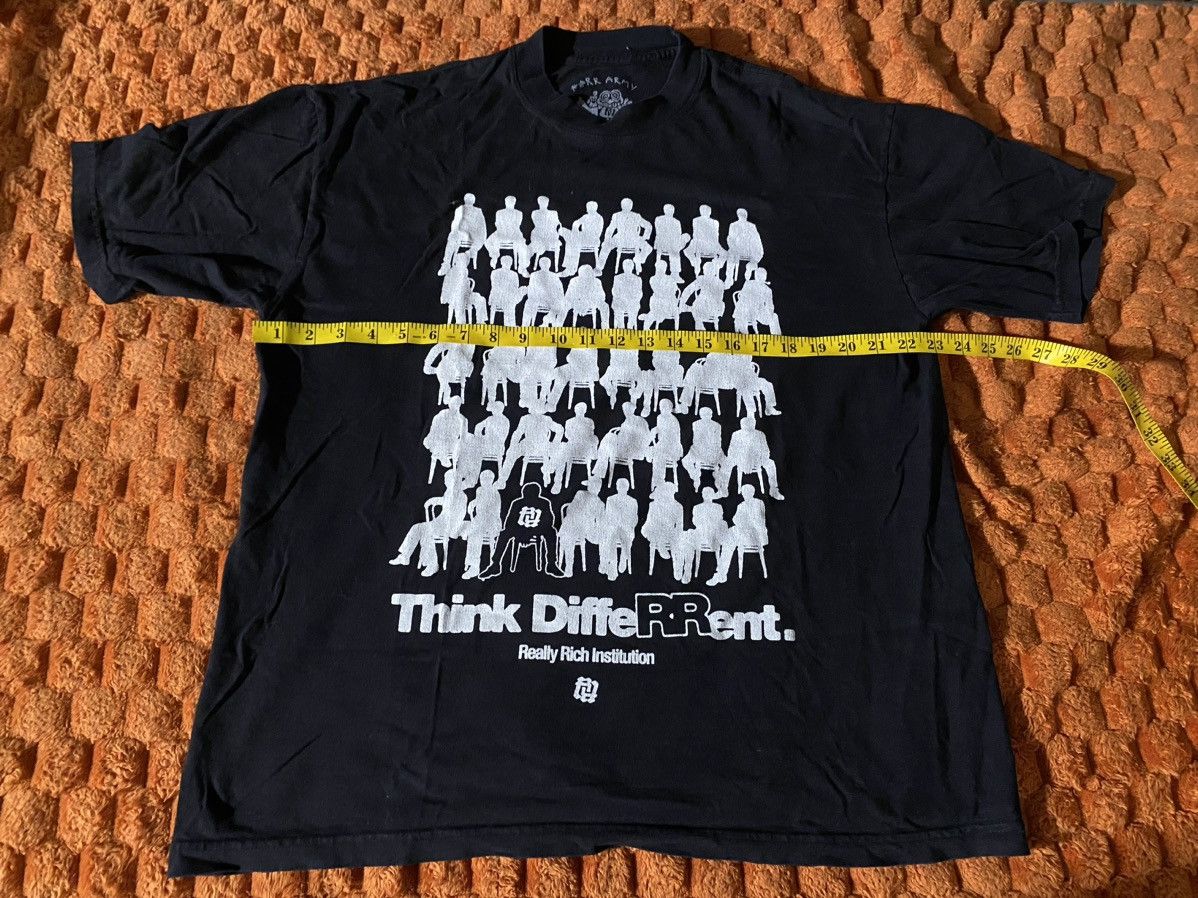 black Think DifeRRent t-shirt
