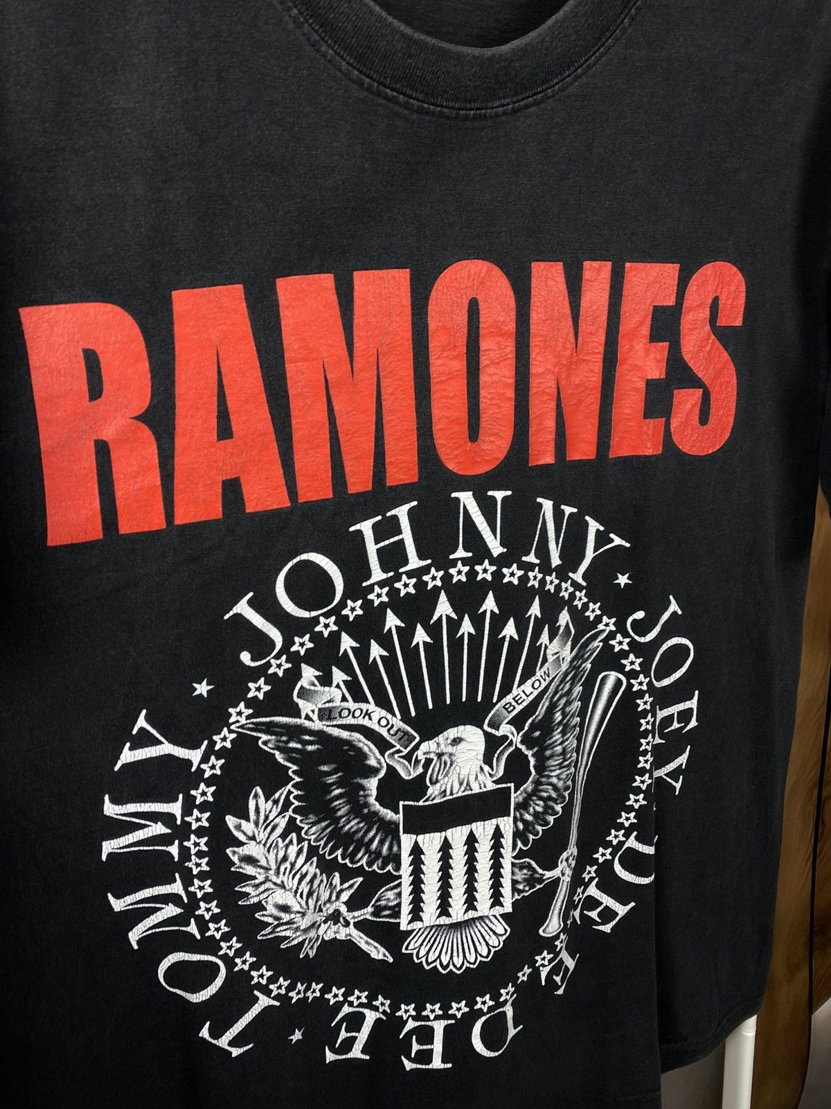 Band Tees 🎸Vintage 1979 T-Shirt Ramones Time Travelers Present Tee🎸 Size US M / EU 48-50 / 2 - 4 Thumbnail