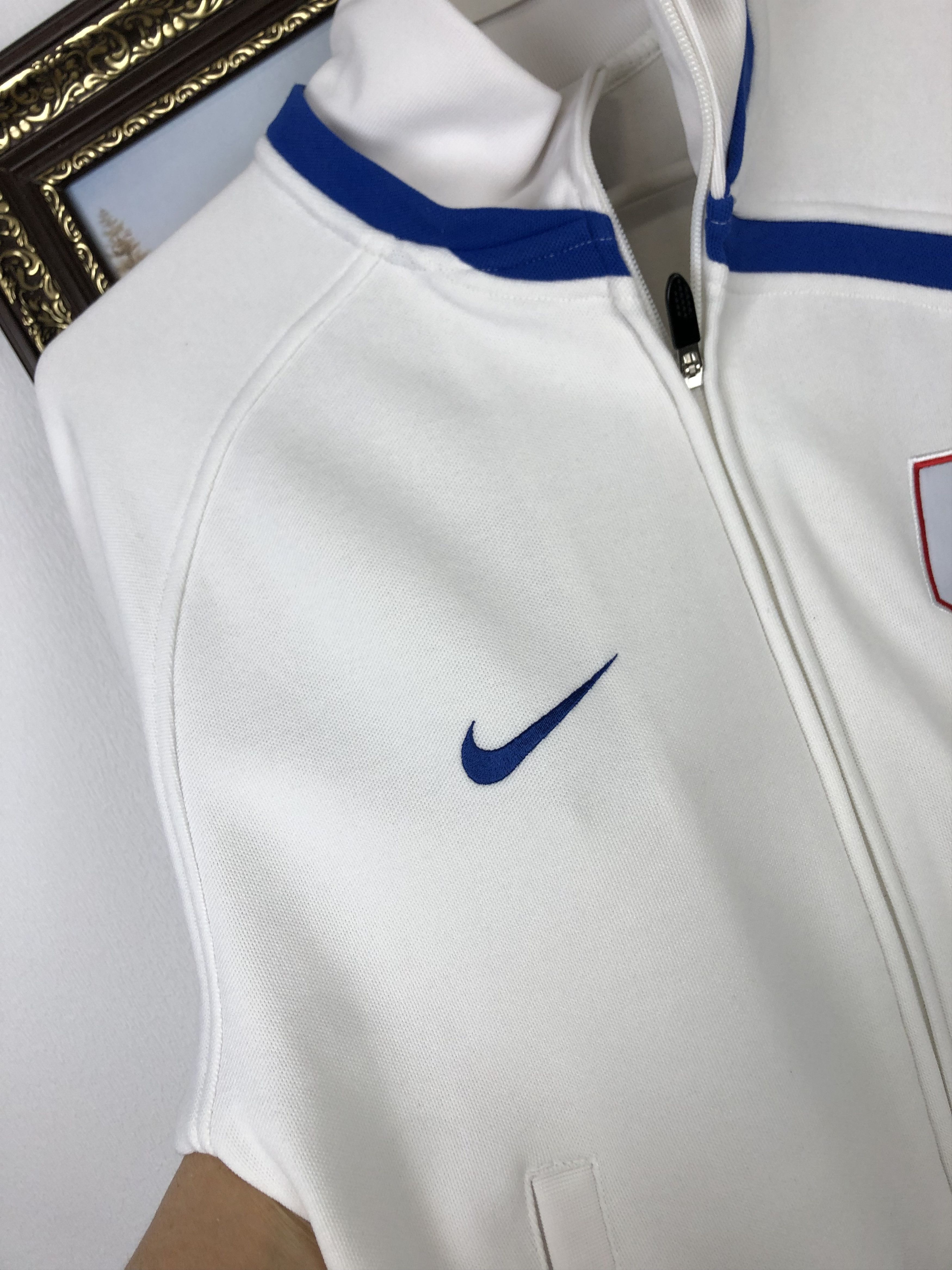 Nike Vintage Nike Netherlands Holland Football Jacket Soccer Size US M / EU 48-50 / 2 - 2 Thumbnail