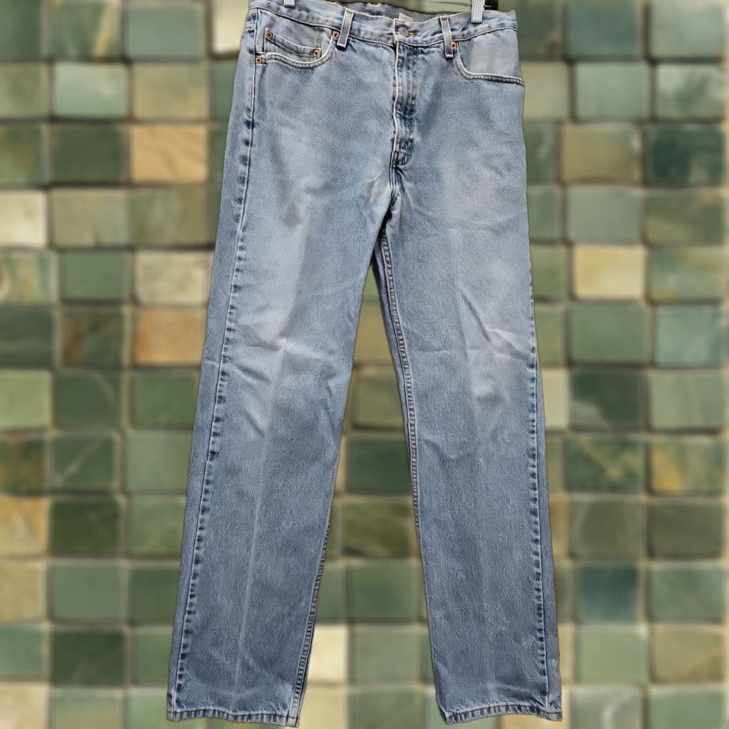 Levi's VINTAGE Levi's 505 Jeans Shirt? (Note: This seems incorrect) Size US 34 / EU 50 - 1 Thumbnail