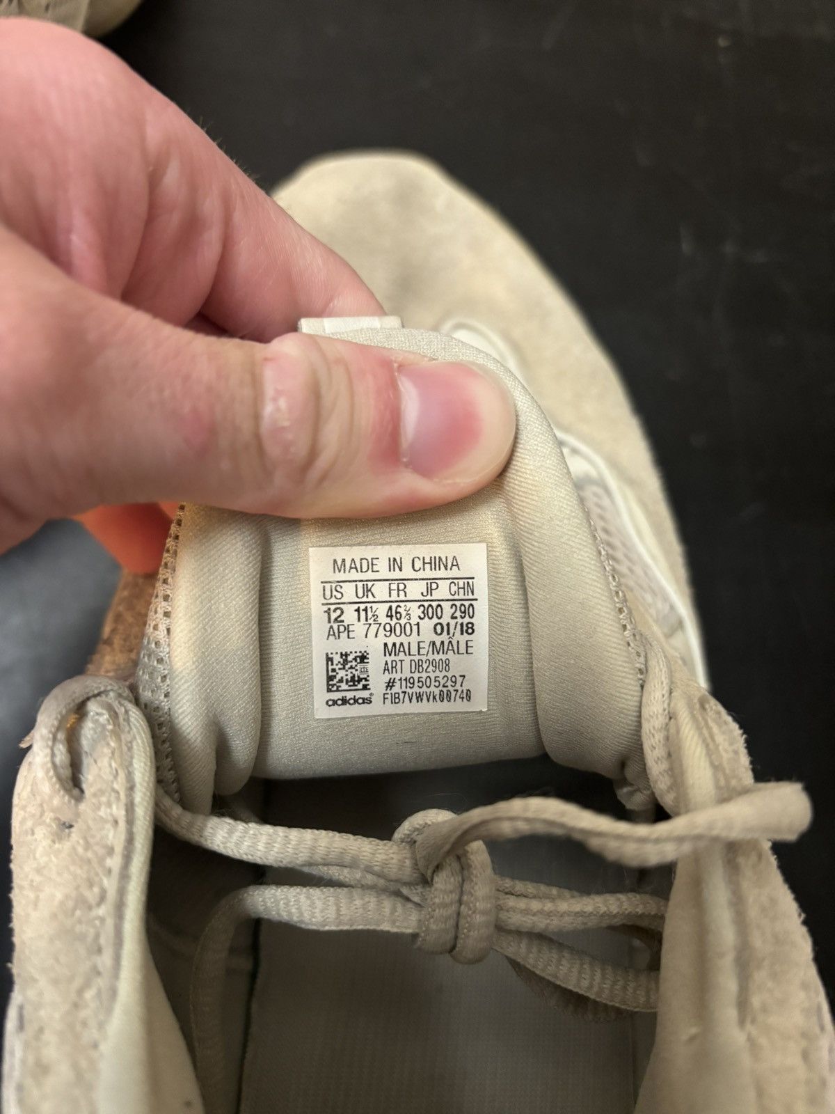 Kanye West adidas Yeezy 500 Blush Size US 12 / EU 45 - 8 Thumbnail