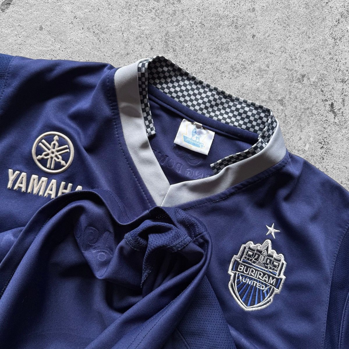 Vintage Yamaha Buriram United Mens Blue Vintage Soccer Jersey Size US M / EU 48-50 / 2 - 4 Thumbnail
