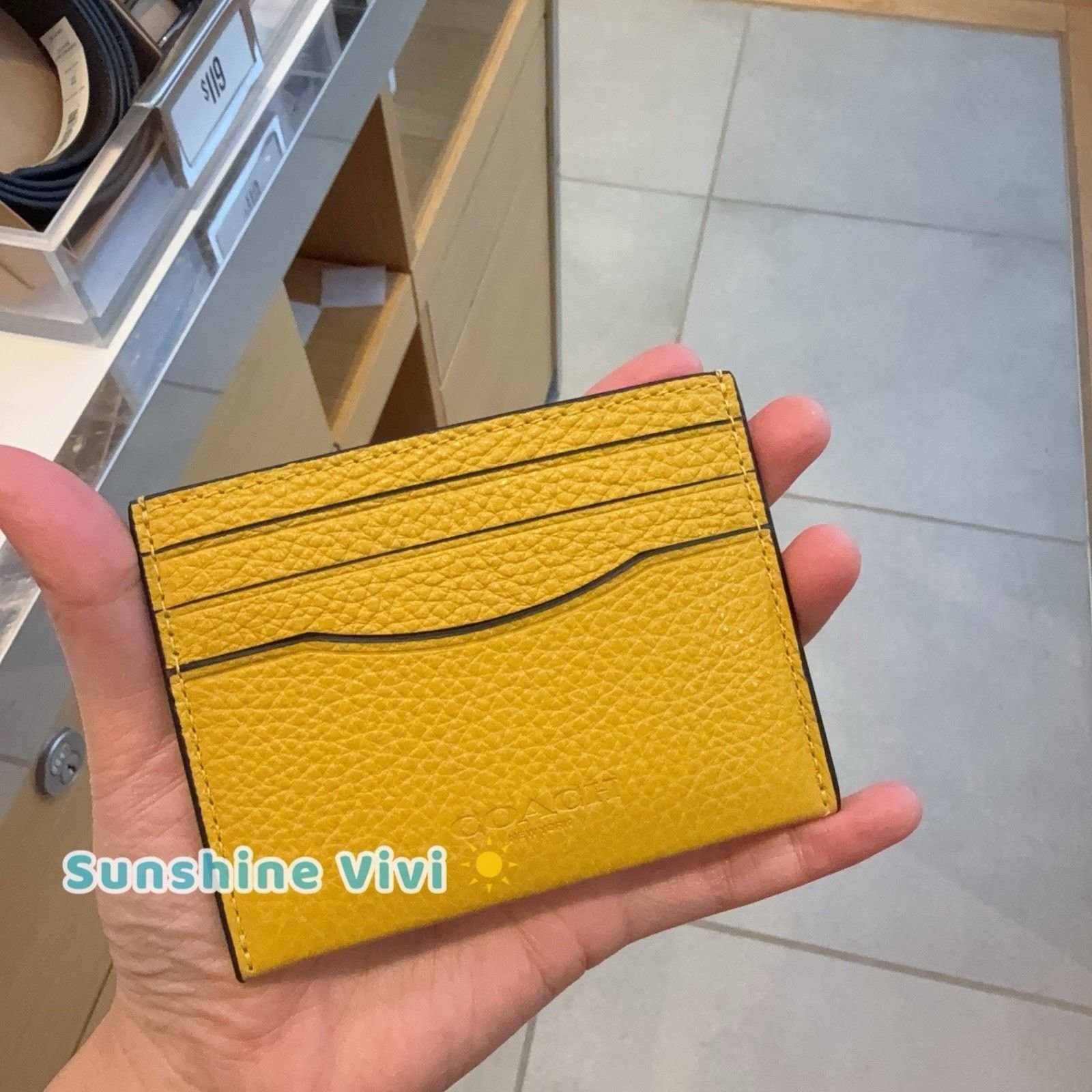 Coach NWT Coach Slim ID Card Case CP209 Leather Honey Size ONE SIZE - 1 Thumbnail
