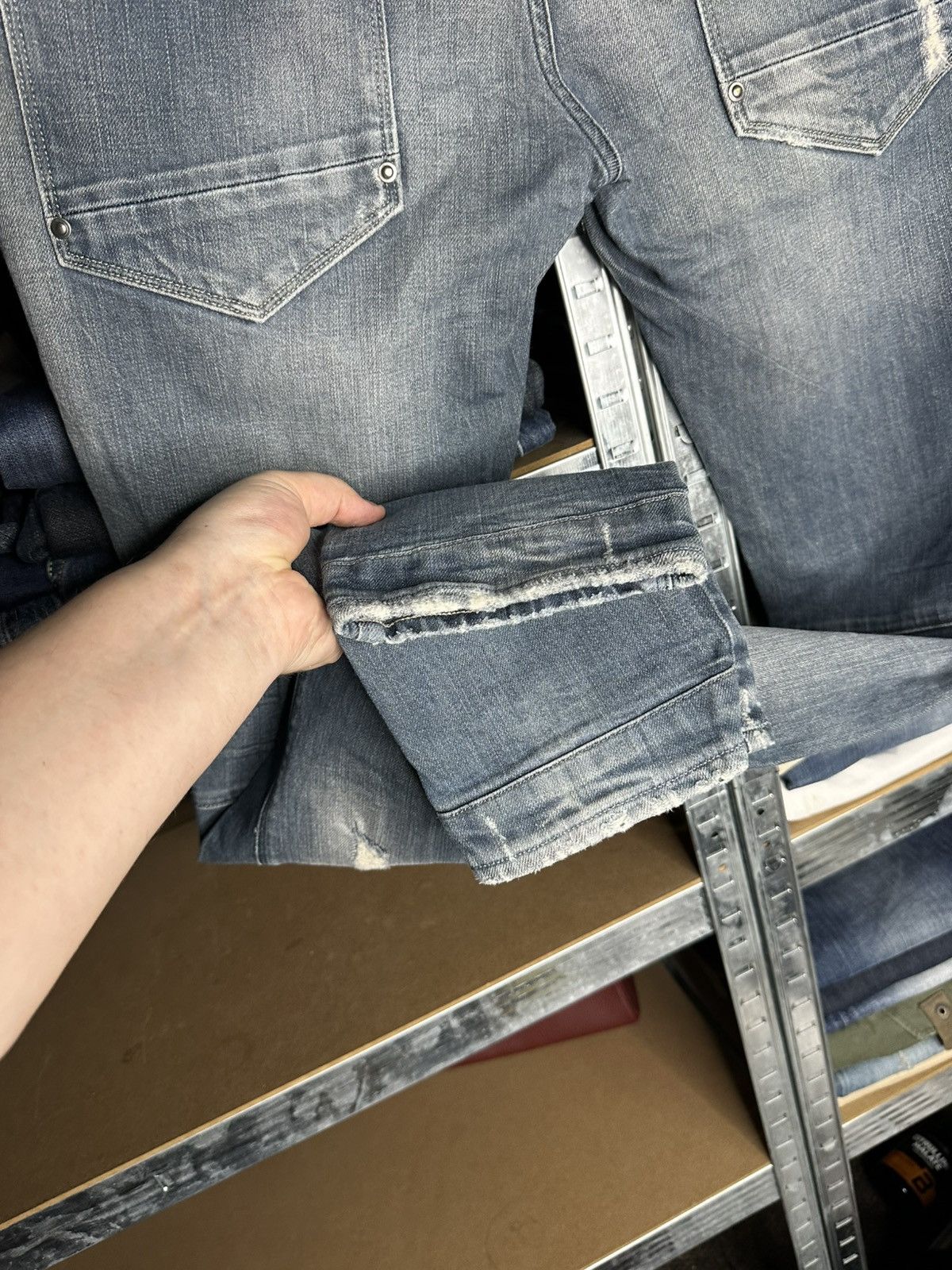 G-Star G-Star RAW 5620 3D Tapered Distressed Denim Jeans W31 L34 Size US 31 - 9 Thumbnail