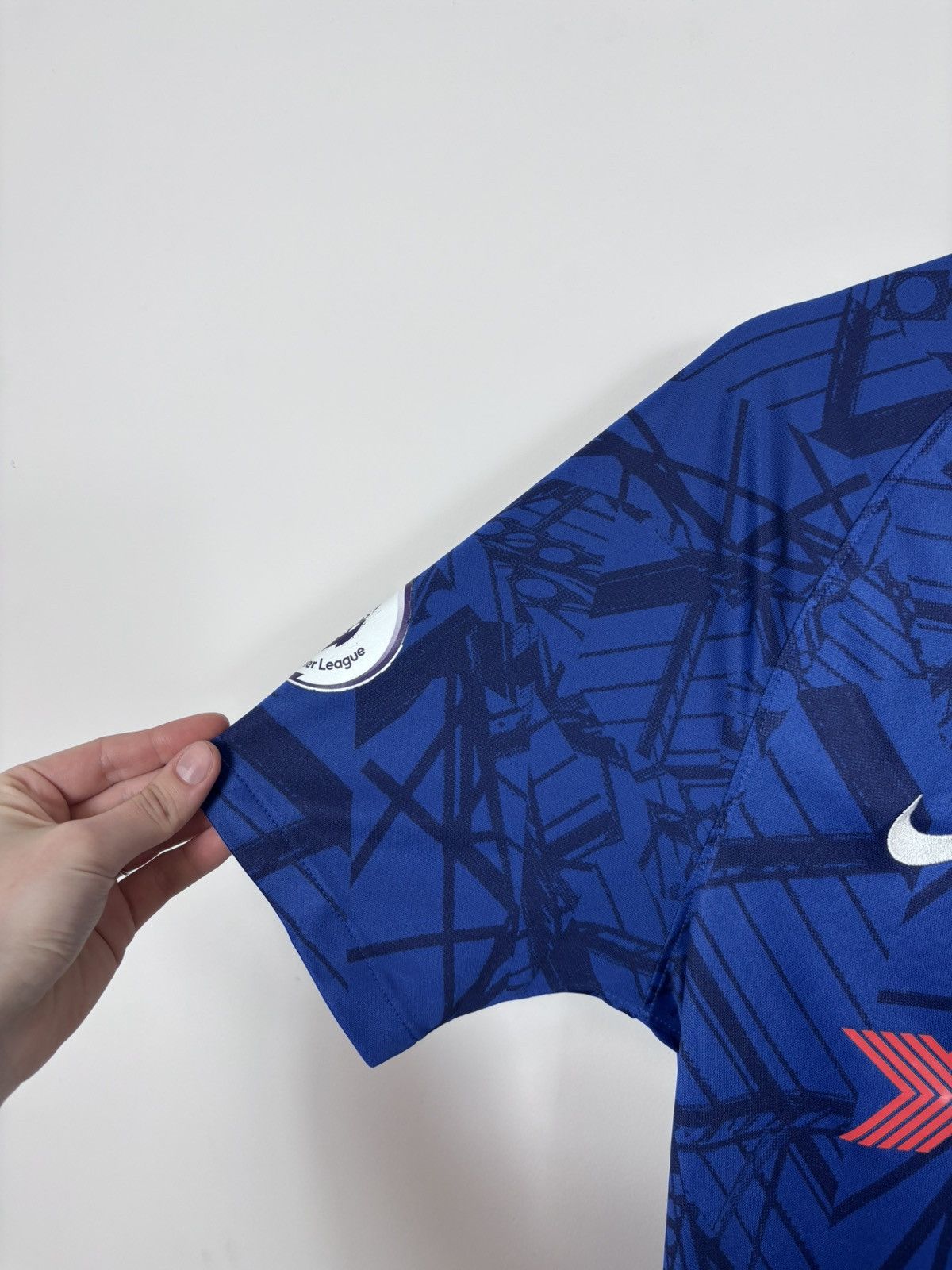 Nike Nike Chelsea 2019/2020 Home Hudson-Odoi #20 Soccer Jersey Size US M / EU 48-50 / 2 - 6 Thumbnail