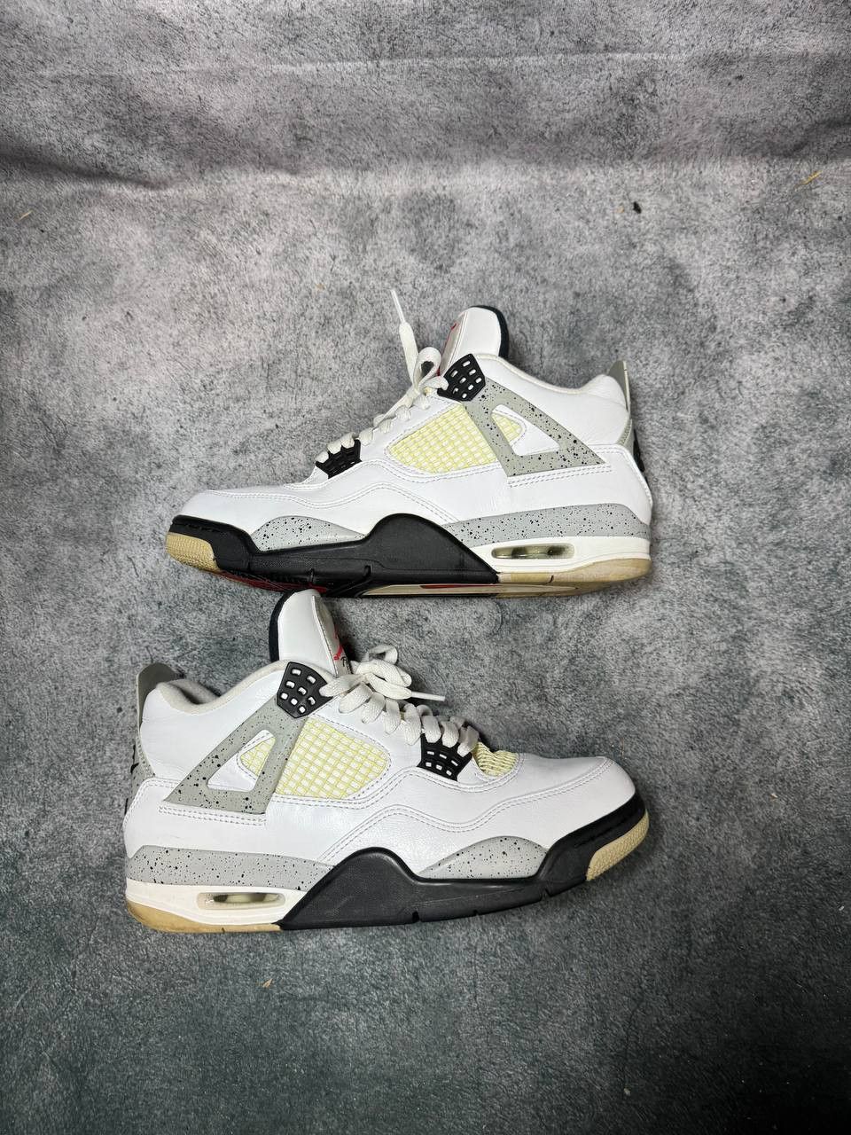 Jordan Brand Size 8.5 | Jordan 4 White Cement No Box | Pre-Owned Size US 8.5 / EU 41-42 - 6 Thumbnail