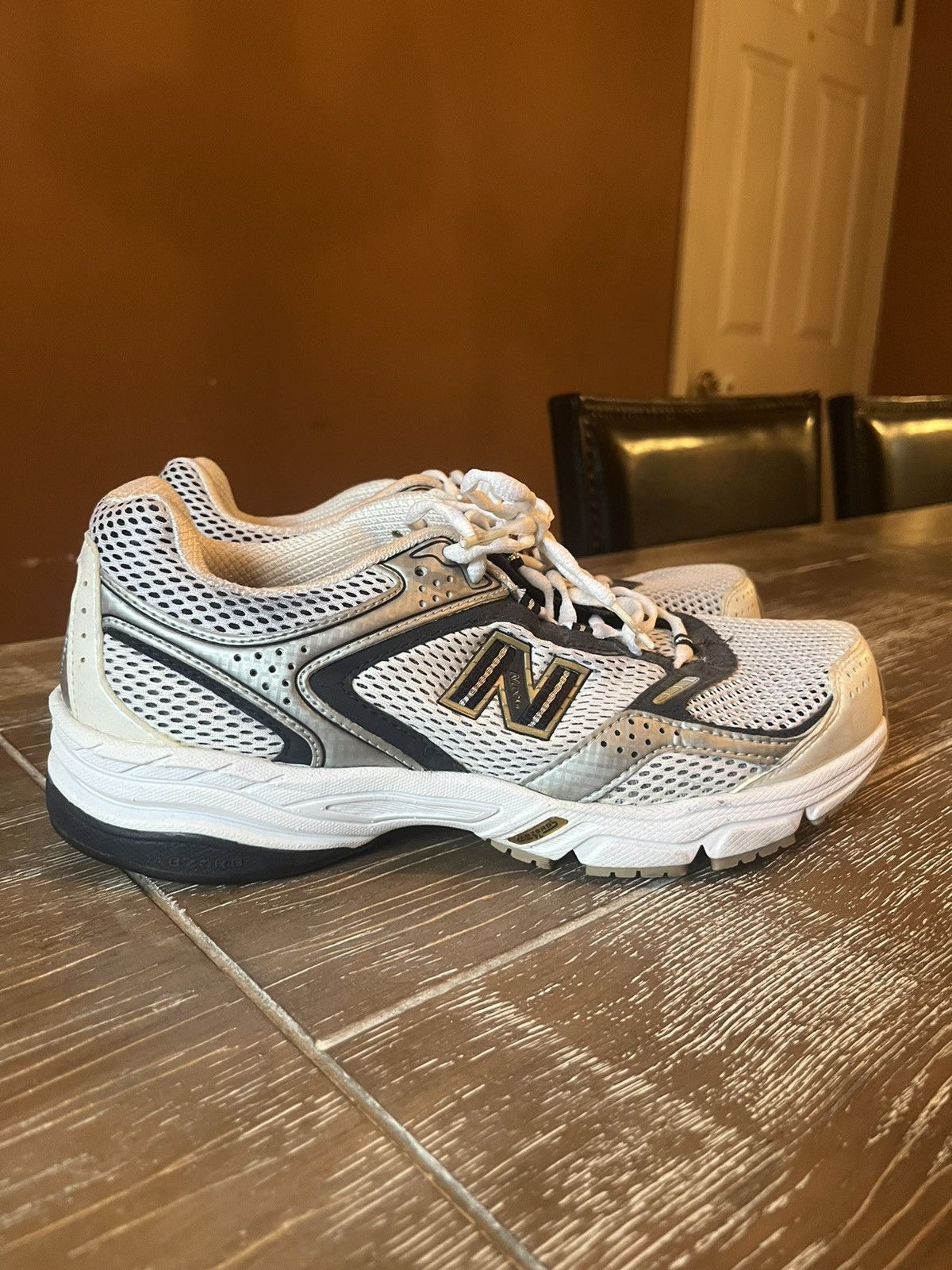 New balance sneakers 775 hot sale
