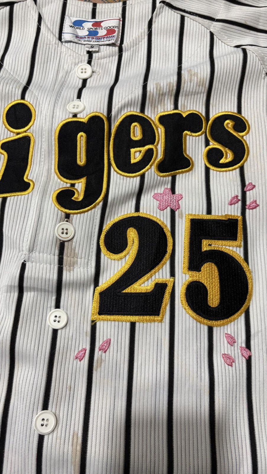 Japanese Brand Hanshin Tigers Japanese Baseball Jersey #25 Takahiro arai Size US S / EU 44-46 / 1 - 6 Thumbnail