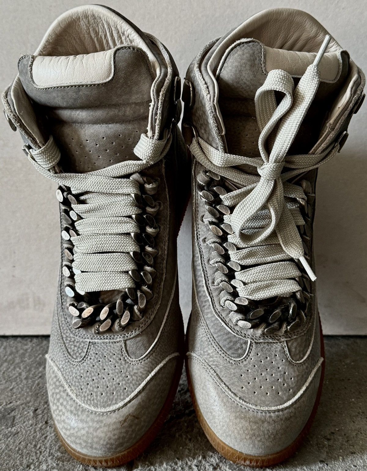 Maison Margiela Maison Margiela - FW11 - Bulldog Chain High Top Sneaker Size US 8 / EU 41 - 17 Thumbnail